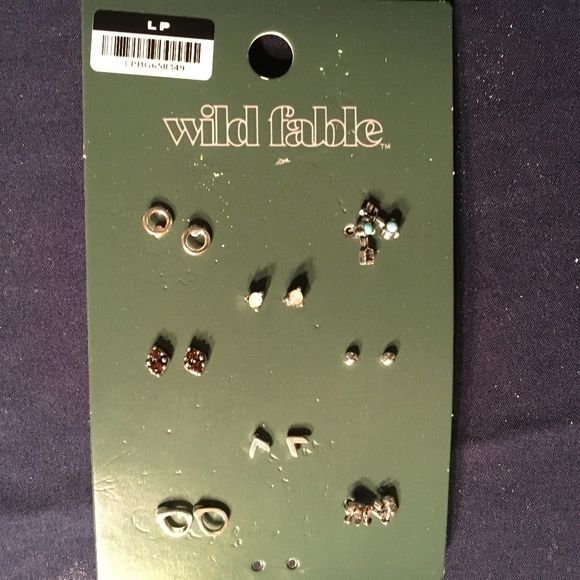 wild fable Jewelry - NWT WILD FABLE ELEPHANT & STONE 8-CT EARRING SET